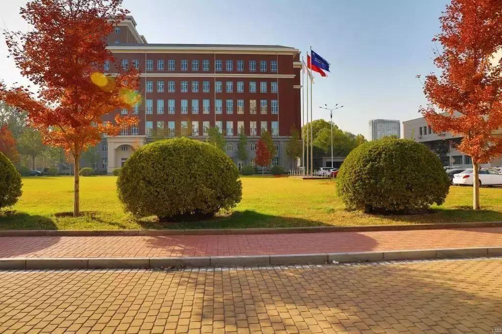 對外經濟貿易大學教學綜合樓等2項（教學綜合樓）工程